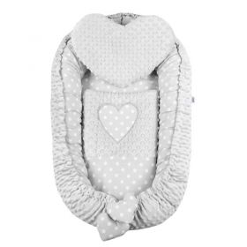 Luxusní hnízdečko s polštářkem a peřinkou New Baby Srdíčko šedé