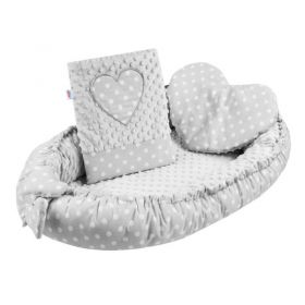 Luxusní hnízdečko s polštářkem a peřinkou New Baby Srdíčko šedé