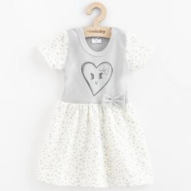 Kojenecké bavlněné šatičky New Baby Srdíčka Šedá | 56 (0-3m), 62 (3-6m), 68 (4-6m), 74 (6-9m), 80 (9-12m), 86 (12-18m)