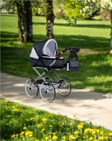 Dětský Retro kočárek pro panenky 2v1 New Baby Natálka bílo-černý